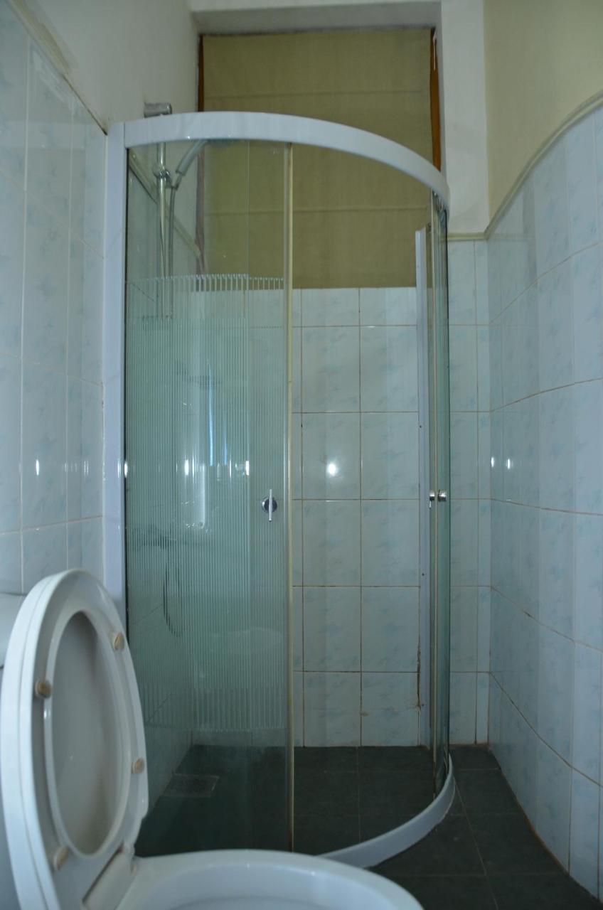Hotel mandakini Battaramulla Dış mekan fotoğraf