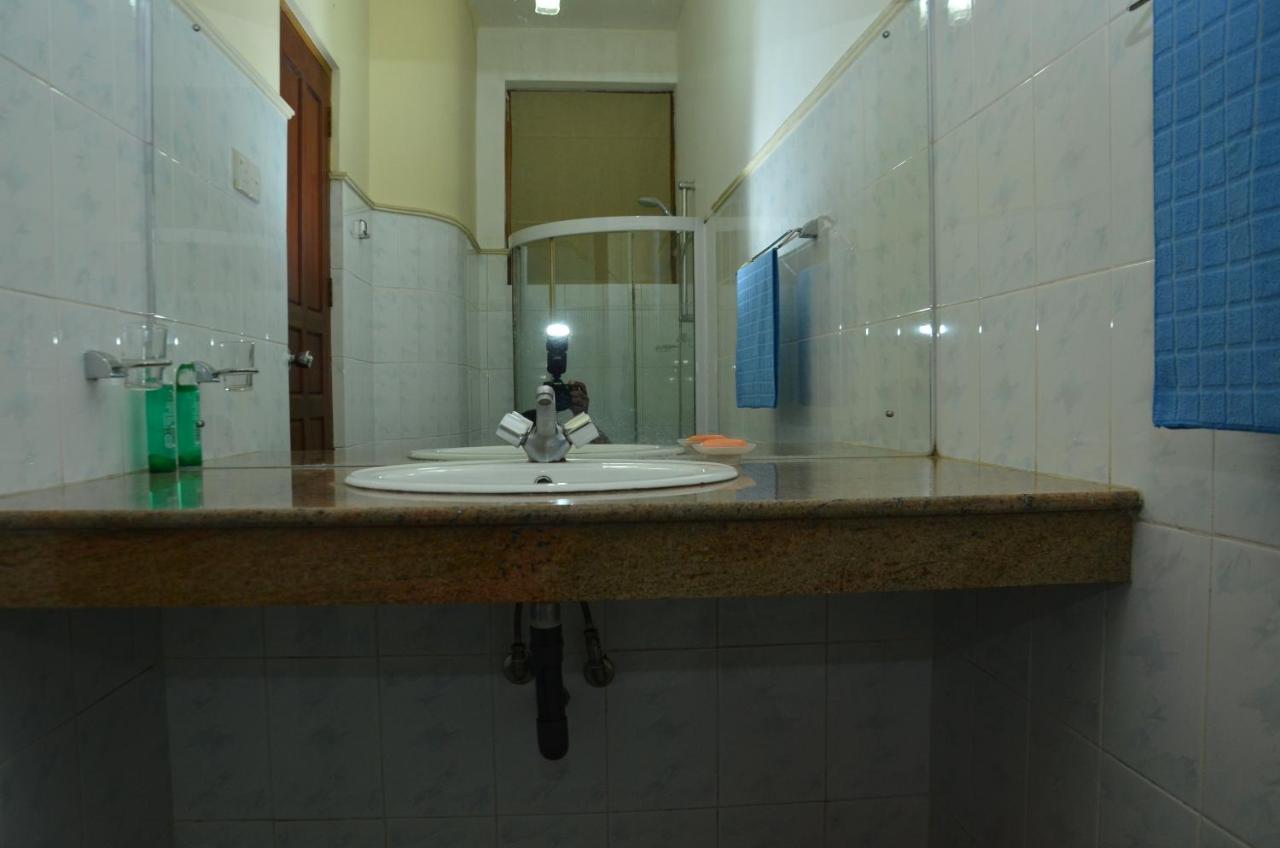 Hotel mandakini Battaramulla Dış mekan fotoğraf