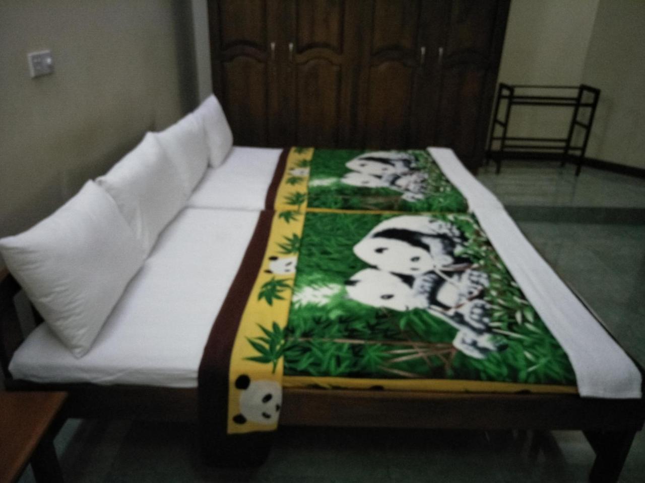Hotel mandakini Battaramulla Dış mekan fotoğraf